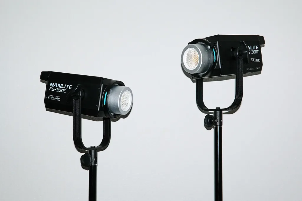 Paid equipment options at JG Studio, Shibuya. A two-light set of NANLITE FS-300C RGB LEDs mounted on light stands.